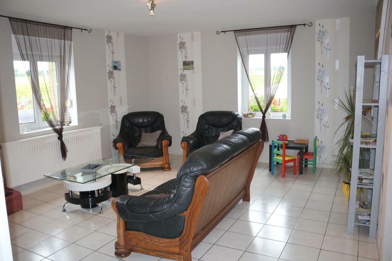 Gite Du Garde Barriere Girondelle Екстериор снимка